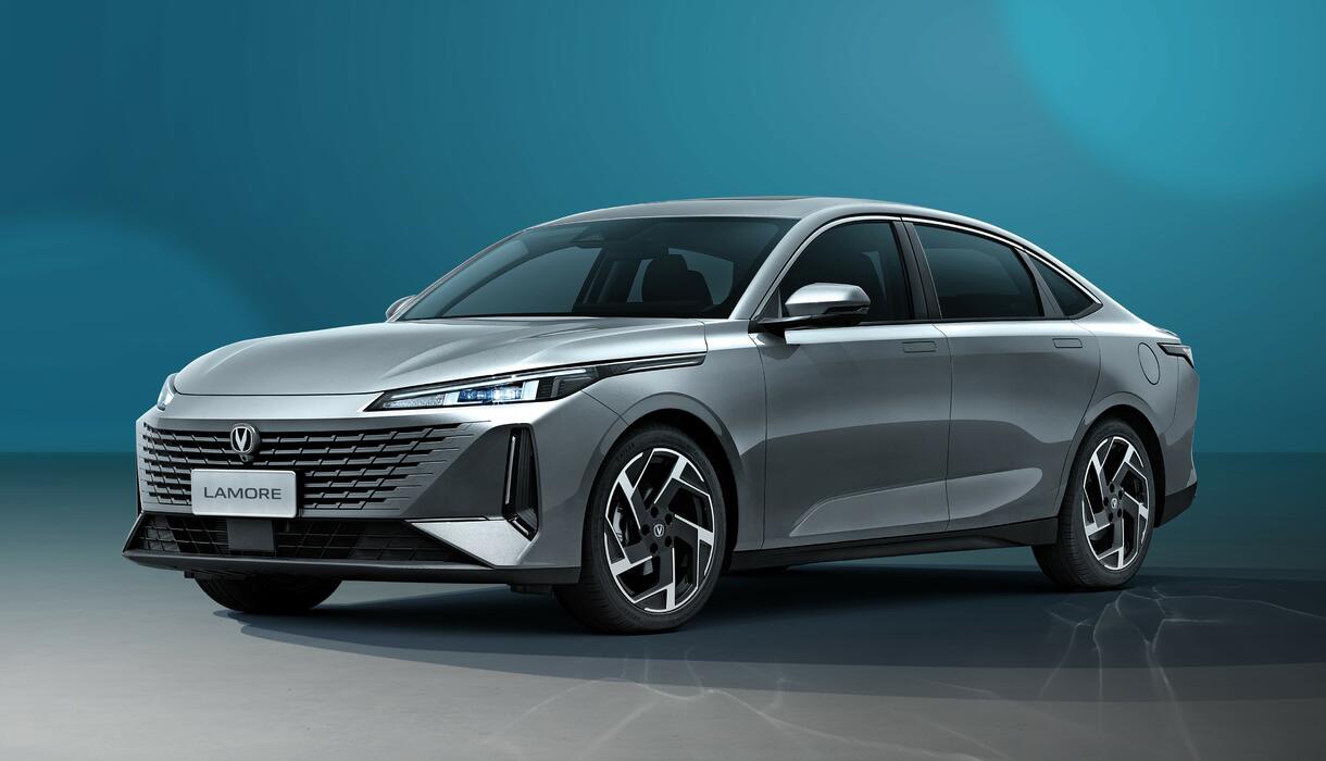 CHANGAN LAMORE доступен в тарифе Комфорт+ Яндекс.Такси!